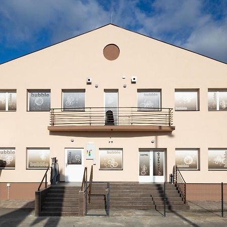 Bubble Hotel Es Rendezvenykoezpont Zalaegerszeg Exteriér fotografie